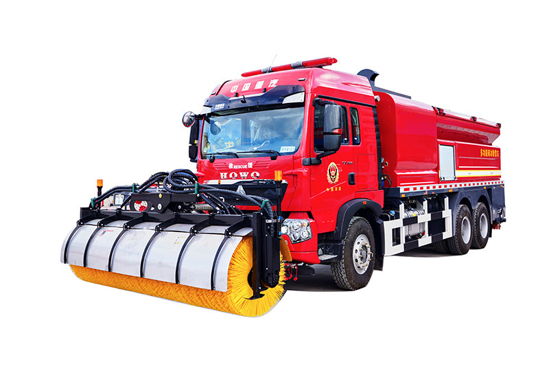 多功能破冰除雪车